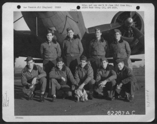 Lt Mims And Crew 23-12-44.jpg